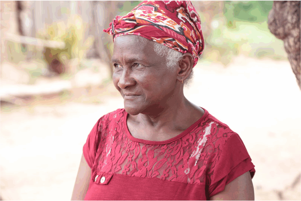 D. Dijé, quebradeira de babaçu.