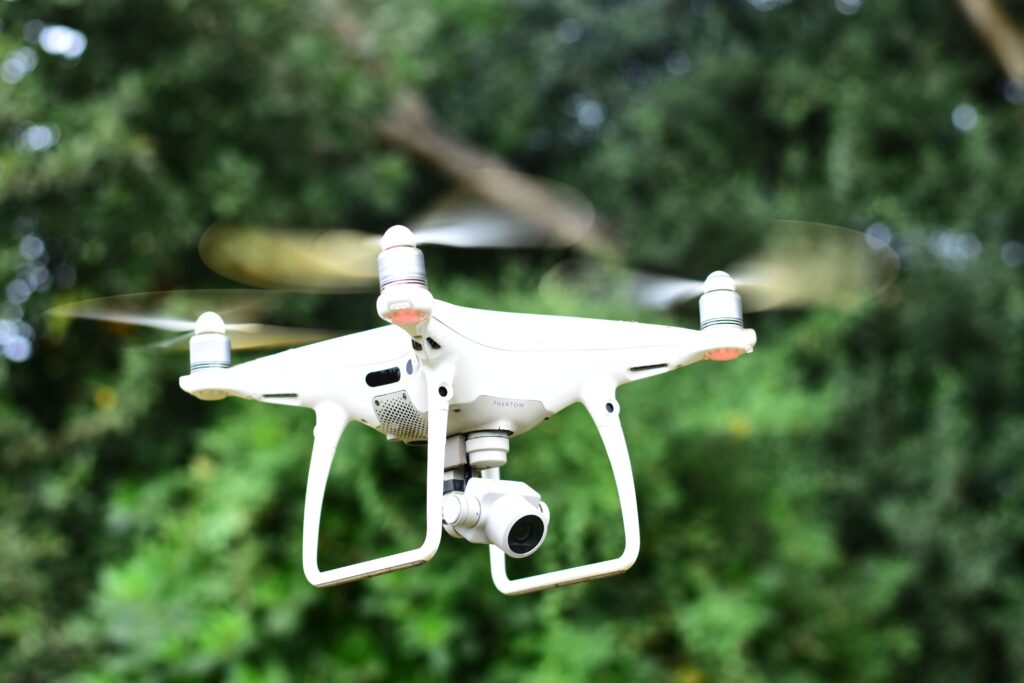 Drone na floresta